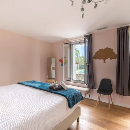 Maison Avec Piscine Location De Ferme Pedagogique Du Dolmen