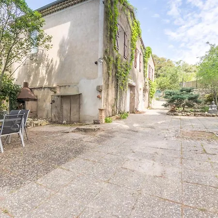 Maison Avec Piscine Location De Ferme Pedagogique Du Dolmen Holiday home
